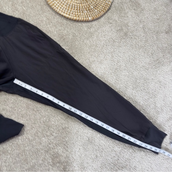 Athleta Women’s Venice High Rise Jogger Pants Sculptek UPF 40+ Outdoor Black XS - Picture 13 of 13